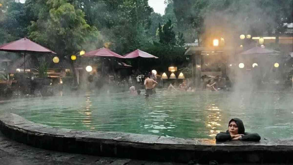 Pemandian Air Panas Terbaik di Jawa untuk Liburan Akhir Pekan